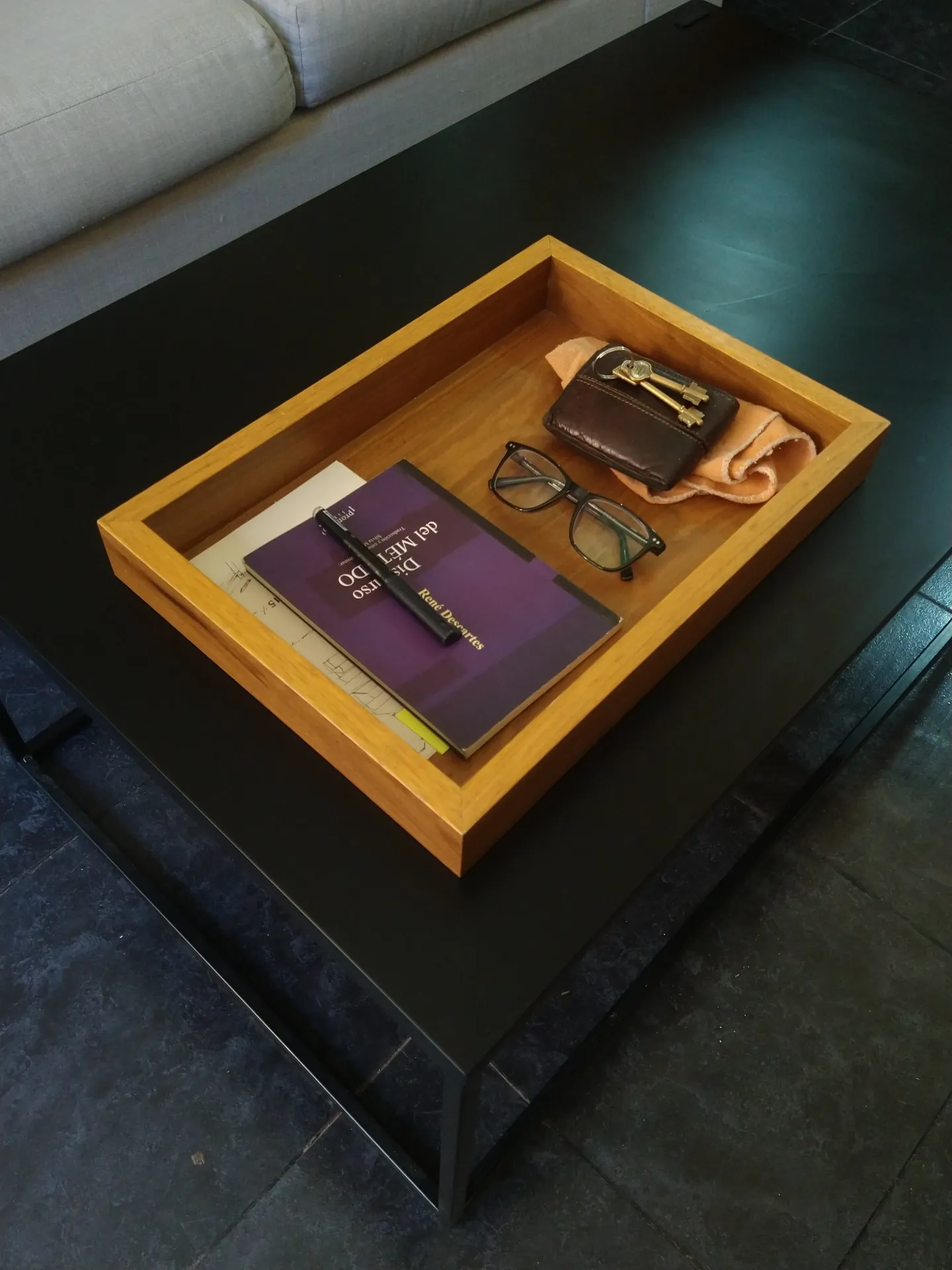 Combo Living (mesa ratona Vetta 2 + bandeja Cubi)